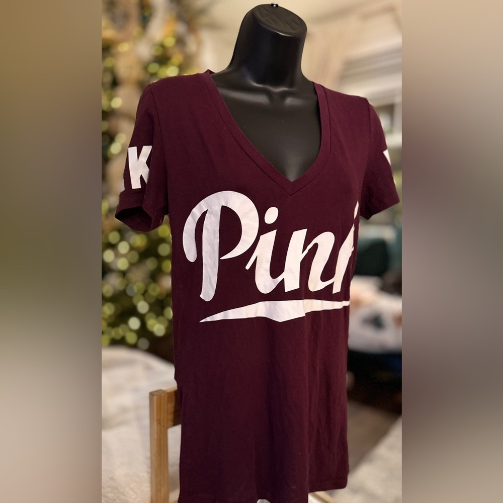 PINK Victoria's Secret Burgundy V-Neck Tee - Picture 2 of 4